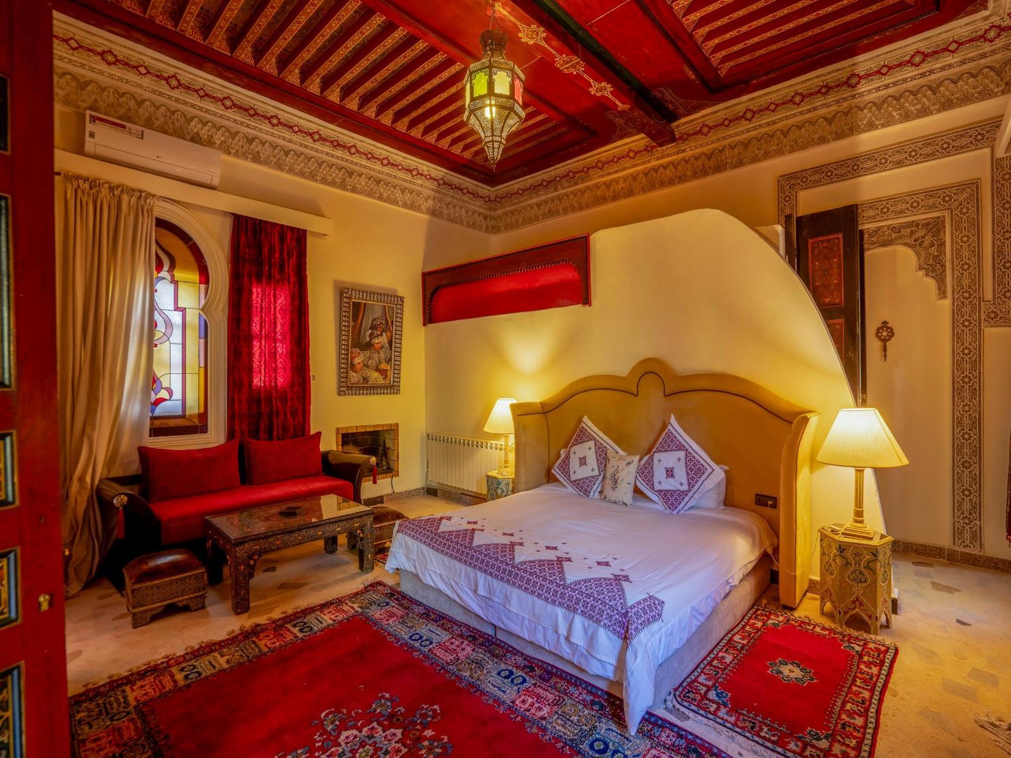 Riad Cle De Sol El Jem'a Ghemat Exterior foto