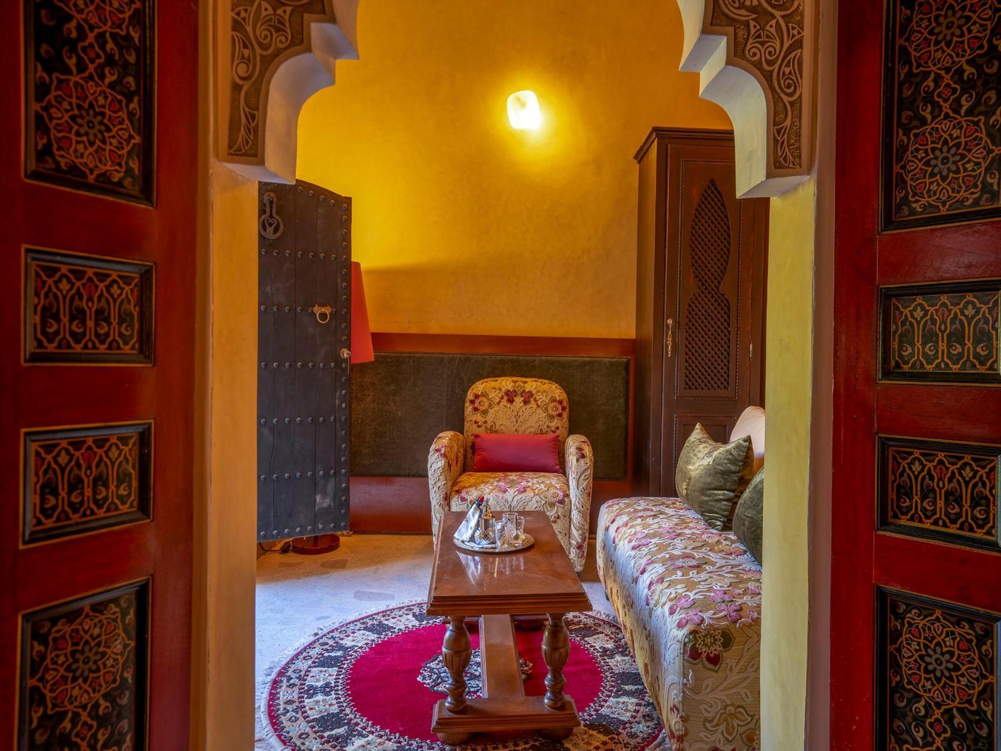 Riad Cle De Sol El Jem'a Ghemat Exterior foto