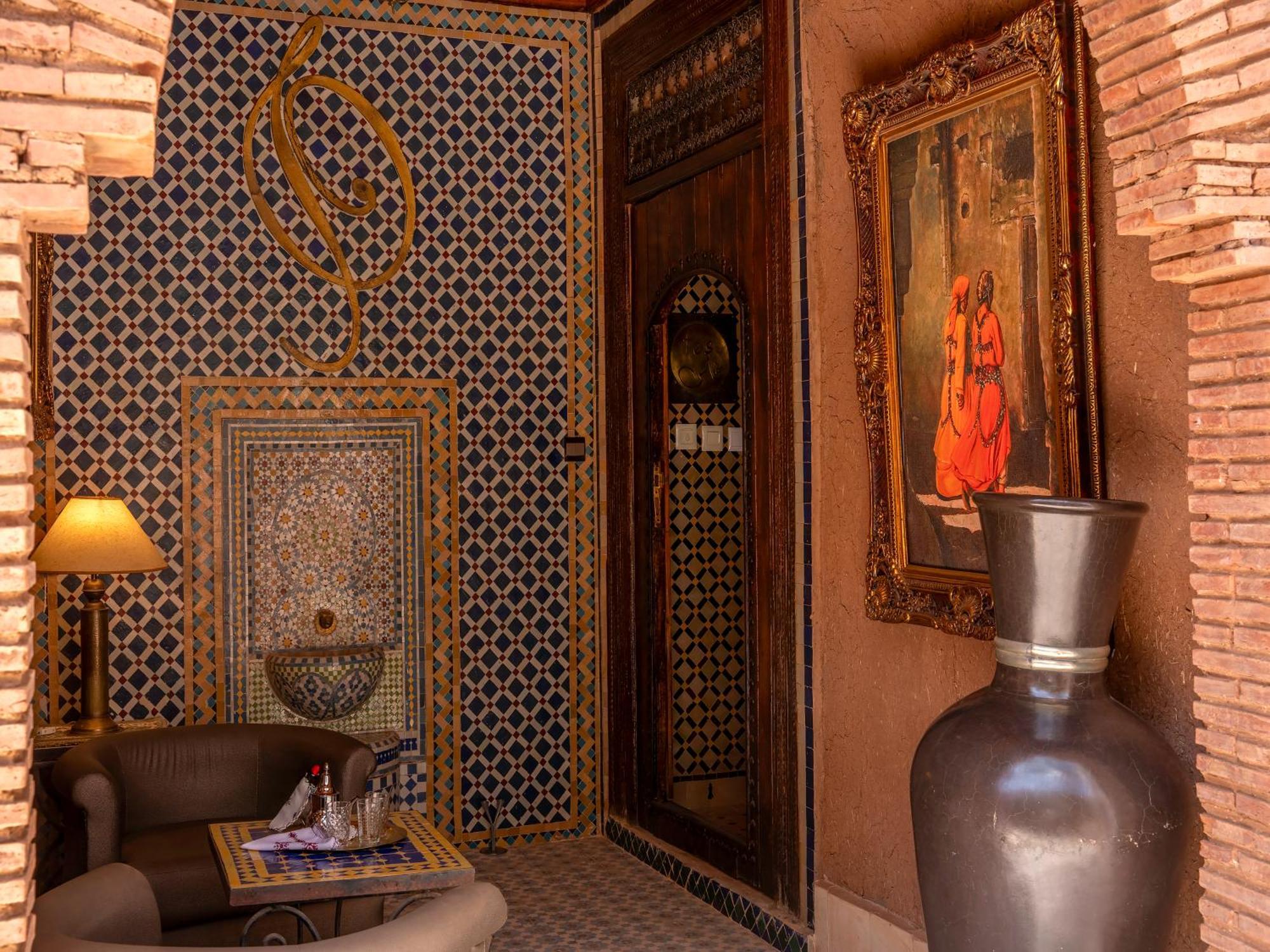 Riad Cle De Sol El Jem'a Ghemat Exterior foto